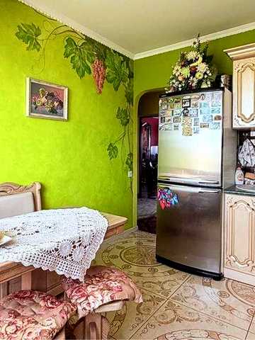 Продається дворівнева 3-кім квартира у центрі міста Дрогобича