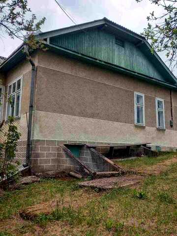 Продам будинок з земельною ділянкою місто Долина готовий до проживання у гарному стані