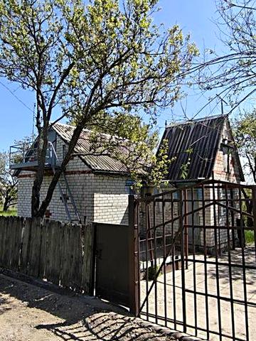 Продам дачу в тихому, затишному місці