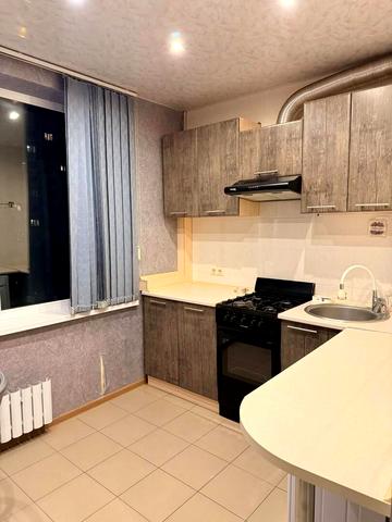 Гвардійців-Широнінців вул., 47а