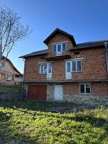 Продам будинок  м. Теребовля вул. Кобилянської 2б