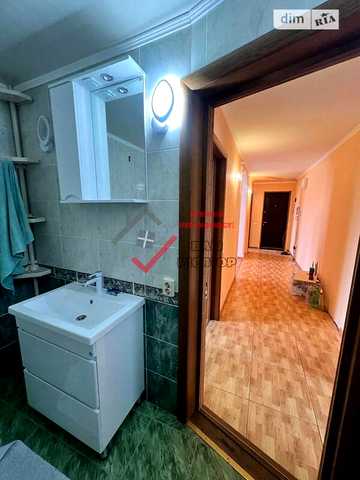 Продаж 3к Квартира Зіньківська вулиця