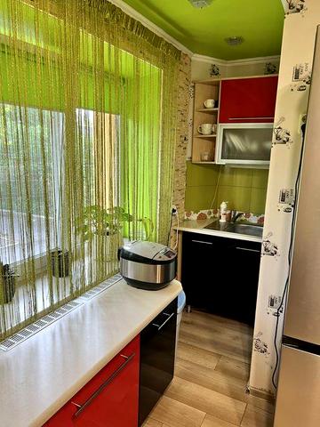Продаж 2-х  кімнатноі квартири в  м. Острог