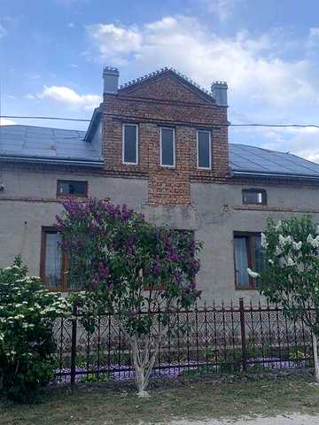 Продаж 3к Дім Князя Володимира вулиця