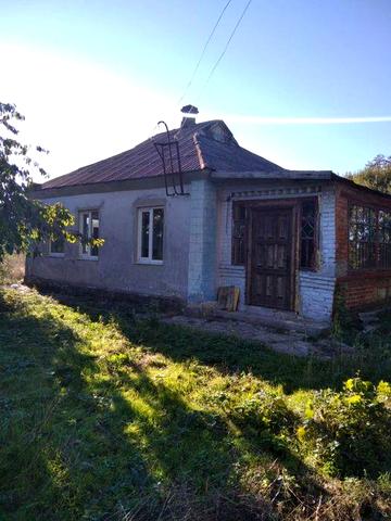 Заходь та живи.  Продам дім
