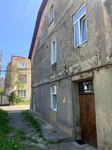 Зручна квартирка для бабусі
