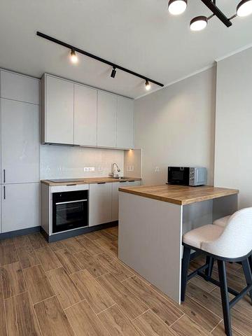 ПЕРША здача 1 кім. квартира, коло ОЗЕРА ЖК Manhattan UP