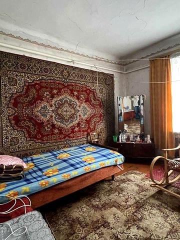 Продаж 3к квартири в Гнівані
