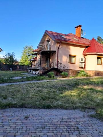 Лісова