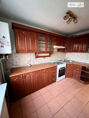 Продаж 2к Квартира Незалежності вулиця