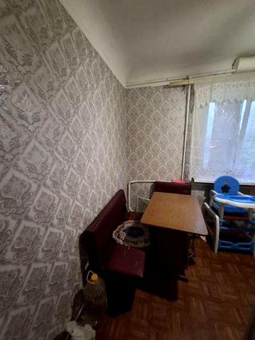 2к Центр.  Вулиця В.Перспективна