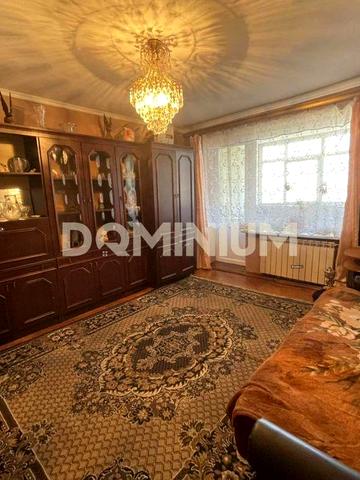 Простора квартира в центрі міста