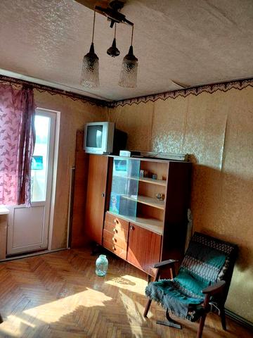 Продам 3 комн кв 4/4 в Малой Рогани