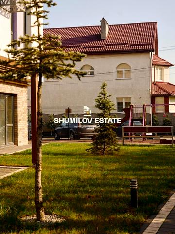 Брюховицька вул., 143
