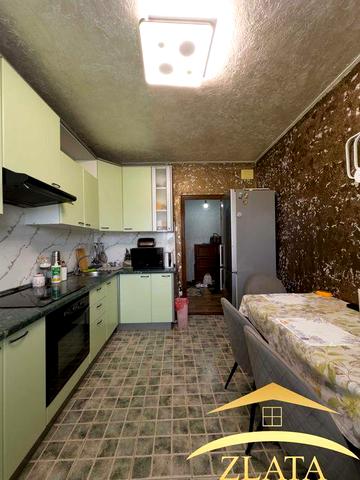 Продаж 3-к квартири на Бабурці