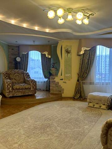 Продаж 3к Квартира Паркова вулиця