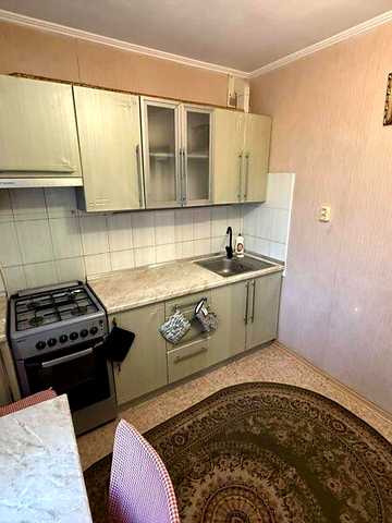 Продаж 1к Квартира Великотирнівська вулиця