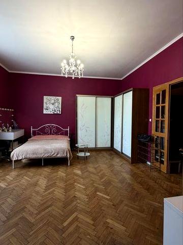 Продаж квартири в ексклюзивному будинку по вулиці Тарнавського, Центр