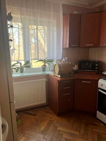 Продаж  3 кім.кв в м.Глиняни