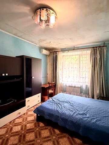 Продаж 1к Квартира Незалежності (Титова) вулиця