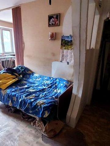 Продам однокомнатную квартиру-студию в Жёлтых Водах