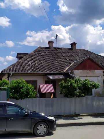 Нічлава вул., 9