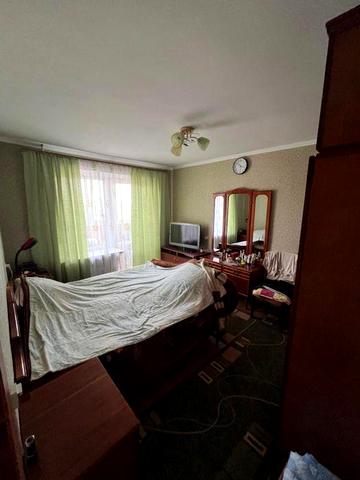 Продам квартиру 3-х кімнатну