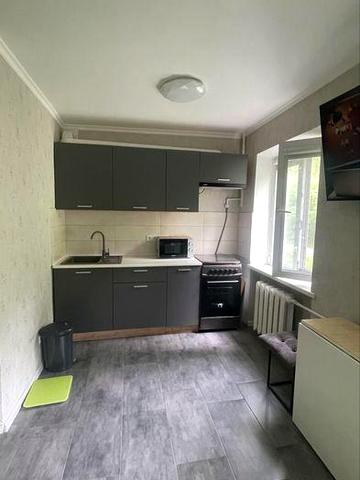 Продажа 1-но комнатной квартиры с ремонтом Чоколовка, Соломенка, метро Вокзальная, квартира возле парка