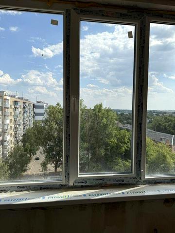 Продам 3-х кімнатну квартиру