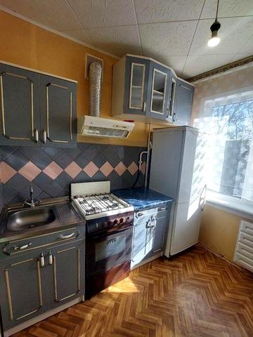 Аренда  хорошей 1 ком Рокоссовского