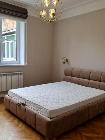 Берестейський просп. (Перемоги), 30