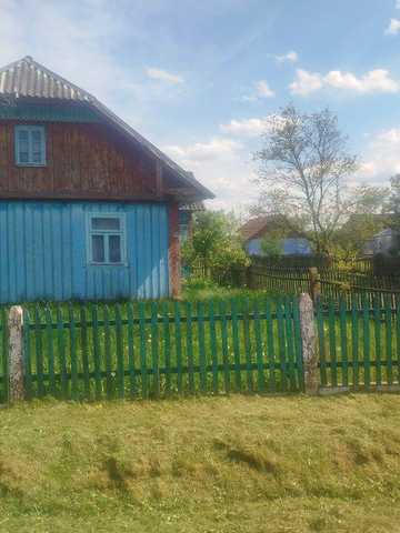 Продається будинок з земельною ділянкою в с Ганнівці Стрийського району