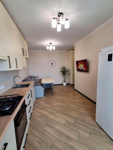 None 102000 USD