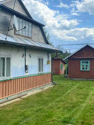 Будинок в с.Уторопи, Косівського р-ну, Івано-Франківської обл.