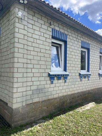 ПРОДАЄТЬСЯ БУДИНОК