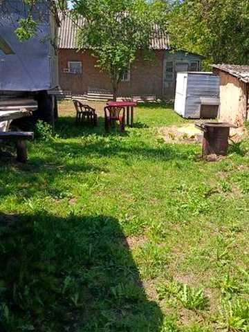 Продається старенька хатка!