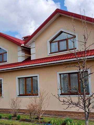 Будинок автономний з озером та  альтанкою. Велика Солтанівка.