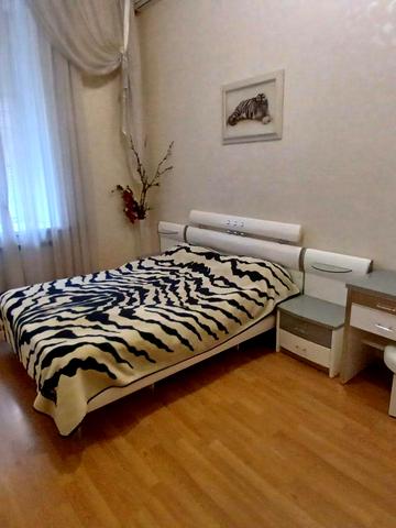 Павла Зеленого вул. (Коблевська), 45