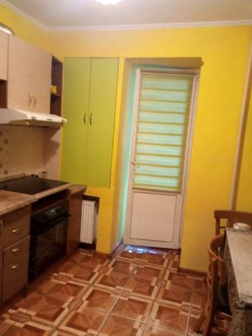 Продам 3 кімнатну квартиру ЖК будівельників