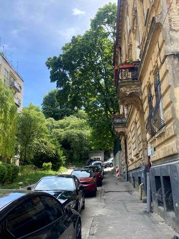 40 м2 в центрі р-н вул. Коперника 65000 уо