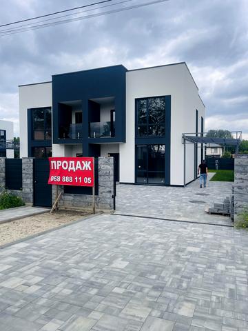 None 135000 USD