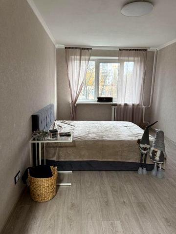 Здам 1 кімн квартиру проспект Академіка Корольова 12 Л метро "Академмістечко" , "Житомирська" , "Святошино" 15 хвилин