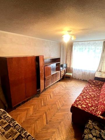 Дорогожичі-12 хв, Бакинська 37б, оренда однокімнатної.