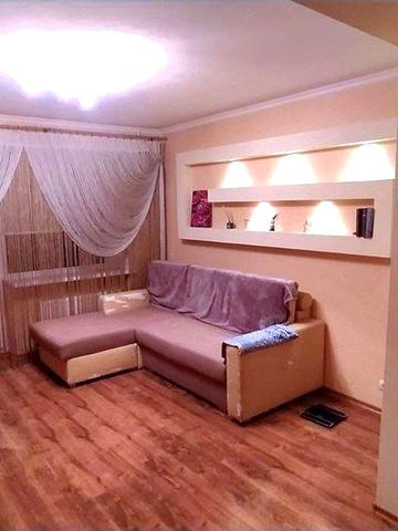 Терміново! Продаж 3к. квартири 65.2 кв м. Черкаська обл. м. Корсунь-Шевченківський. Терміново!