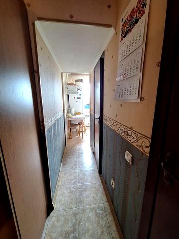 Продаємо 1 кімнатну квартиру  вул. Шкільна