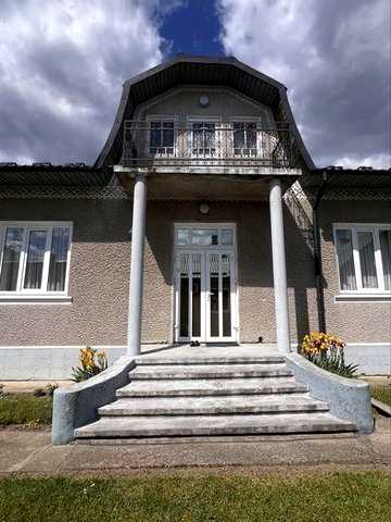 Продаж будинку в Лужанах