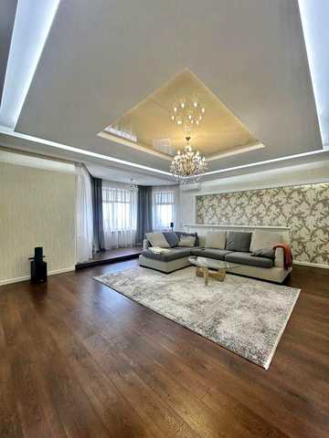 Продам 3 к квартиру 150 м кв, ДЕРЖПРОГРАМИ ЖК Моноліт