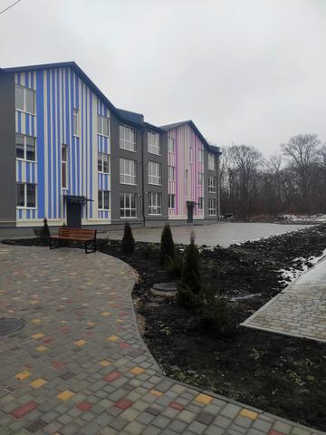 Джерельна вул., 7
