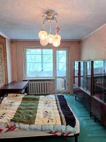 Продаж 3 кімнатної квартири в центрі