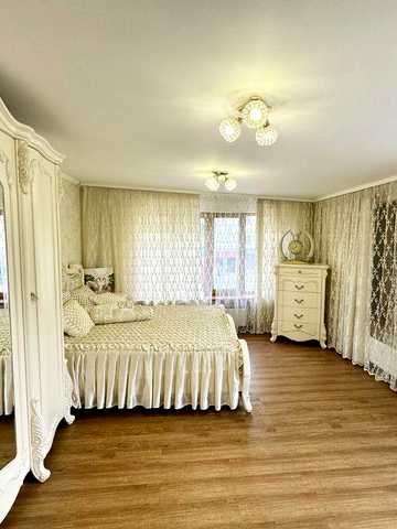 Продам 4к.квартиру. Автономне опалення. 2пов/9 пов, цегла